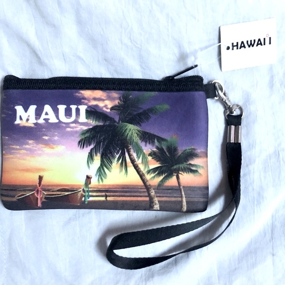 CHIEFLY COMPANY  Maui Sunset wristlet/coin purse size 5 1/2 x 3 1/2 NWT - Picture 3 of 4